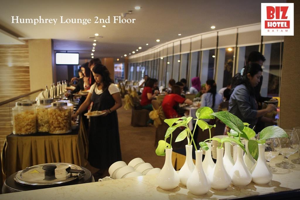 Biz Hotel Batam Nagoya Exterior foto